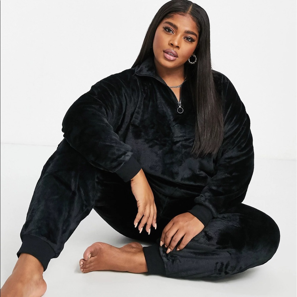 Plush Lounge Set